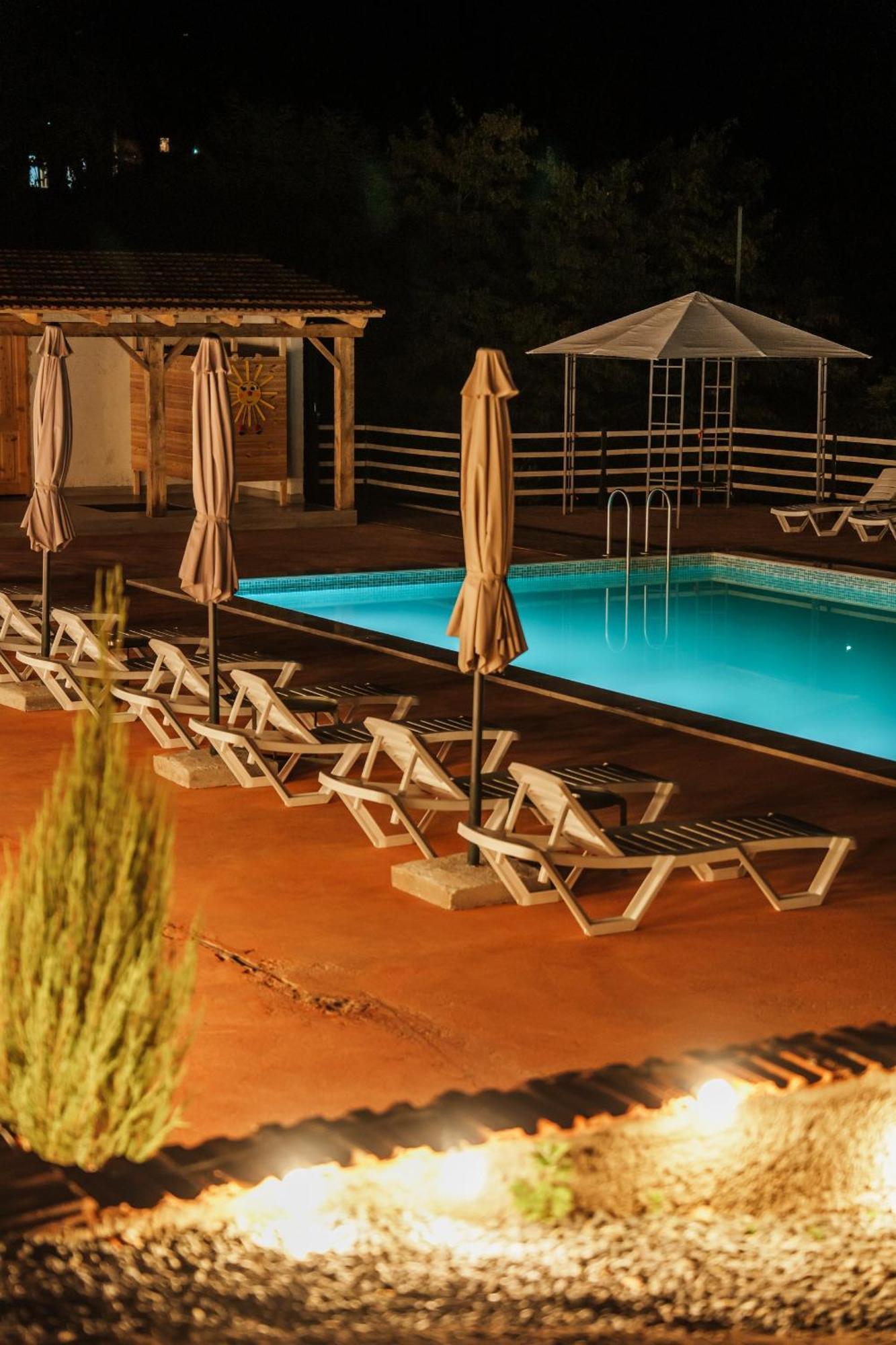 Hotel Chateau Iveri Varjanisi Exterior foto